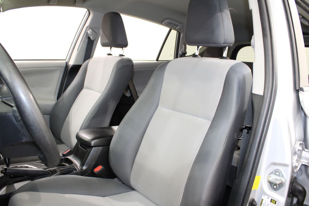 2013 Toyota Rav4 Image 16