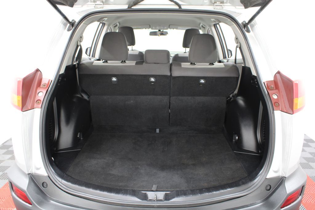 2013 Toyota Rav4 Image 19