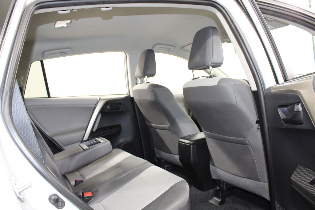 2013 Toyota Rav4 Image 23