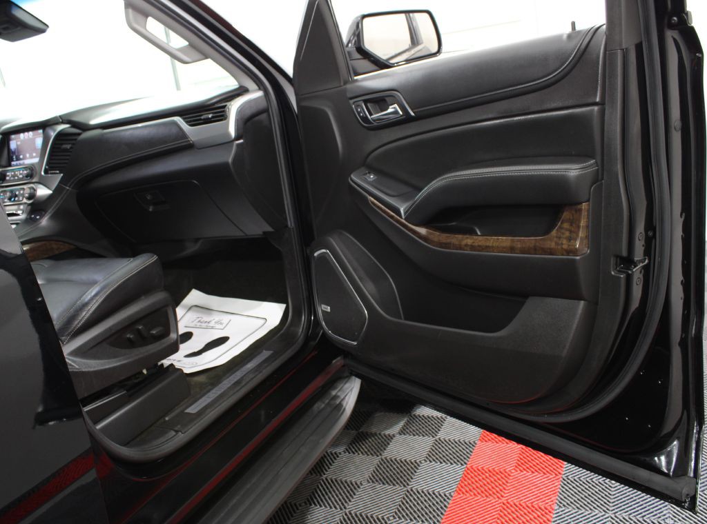 2015 Chevrolet Suburban Image 23