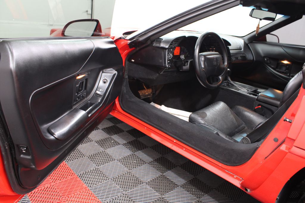 1995 Chevrolet Corvette Image 13