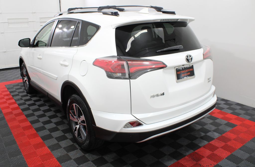 2016 Toyota Rav4 Image 5