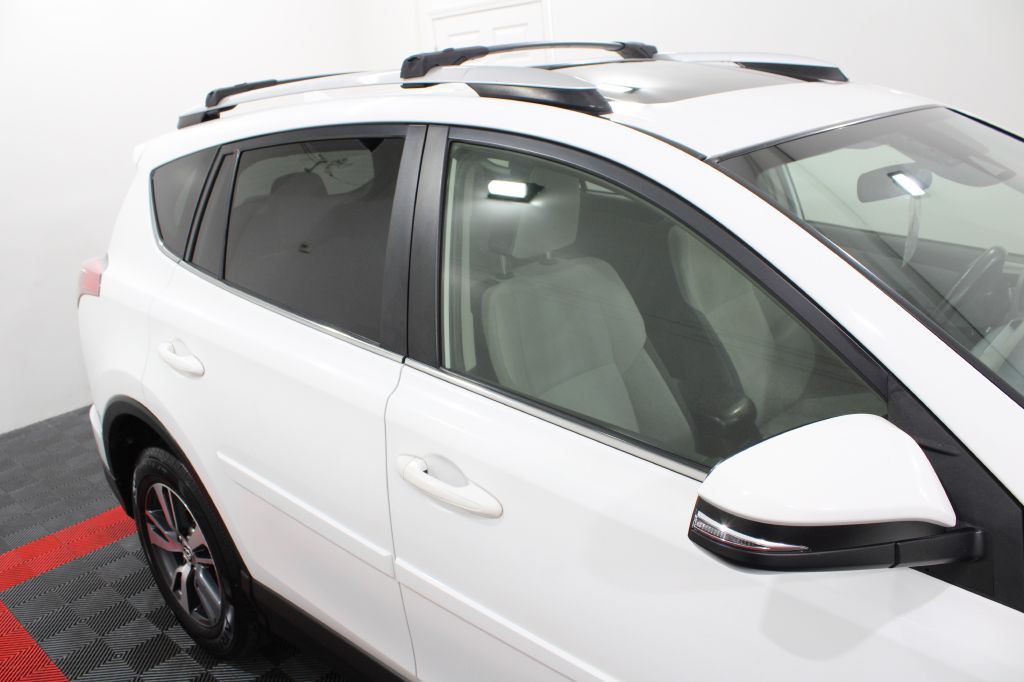 2016 Toyota Rav4 Image 8