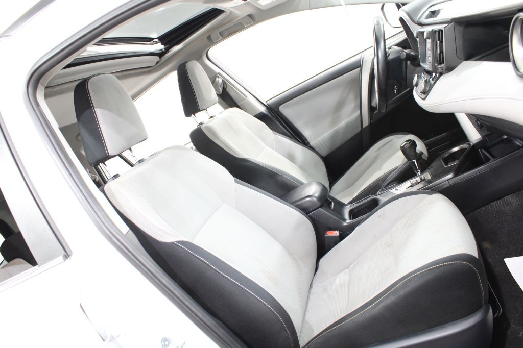 2016 Toyota Rav4 Image 24