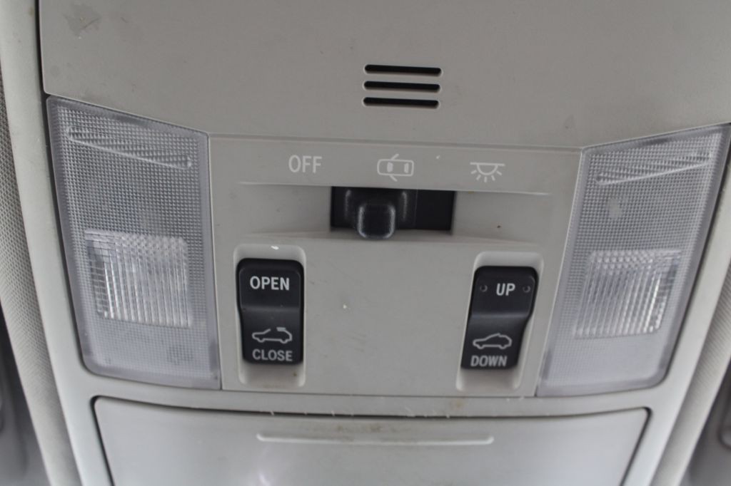 2016 Toyota Rav4 Image 40