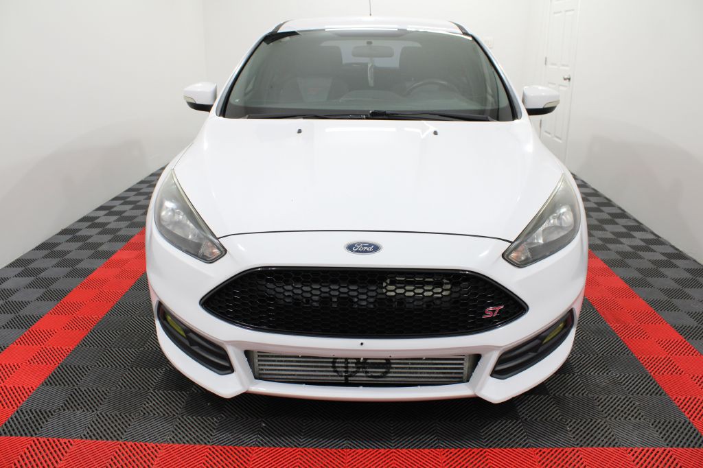 2018 Ford Focus Image 3