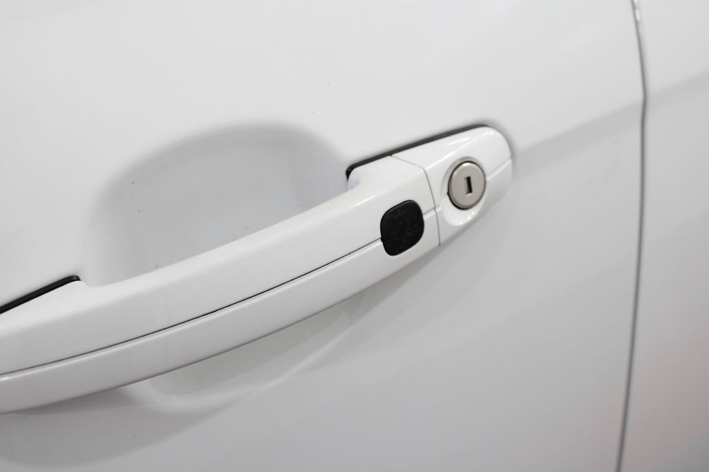 2018 Ford Focus Image 10