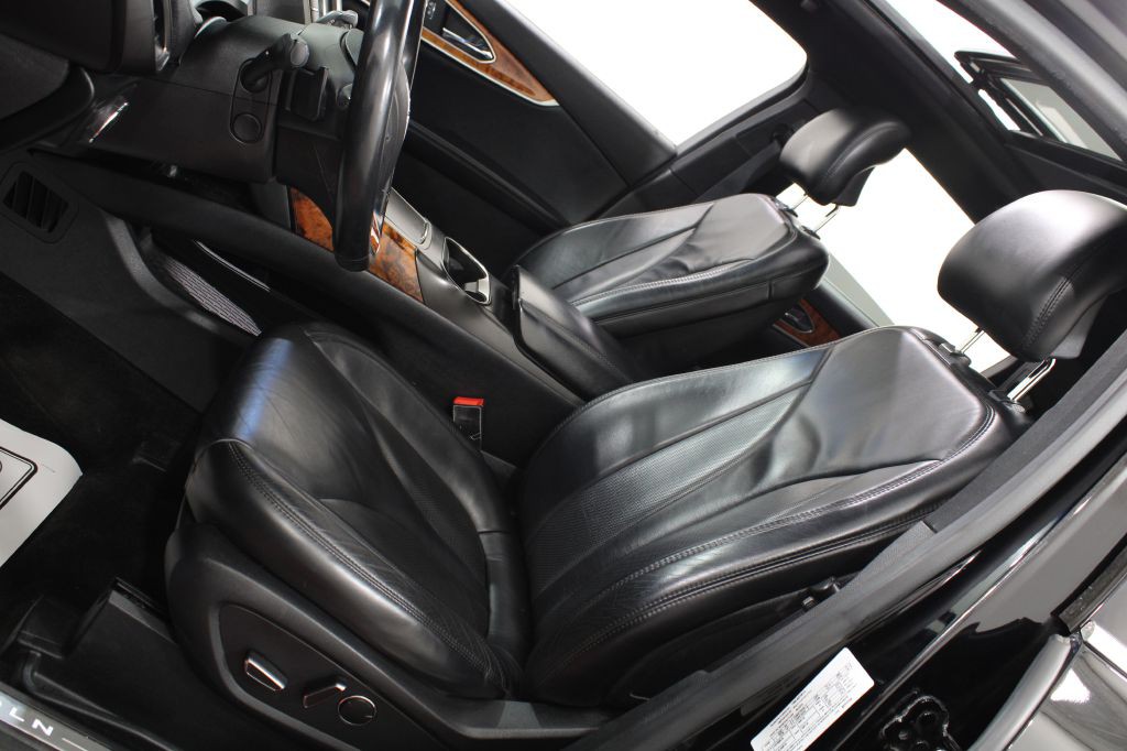 2016 Lincoln MKX Image 17