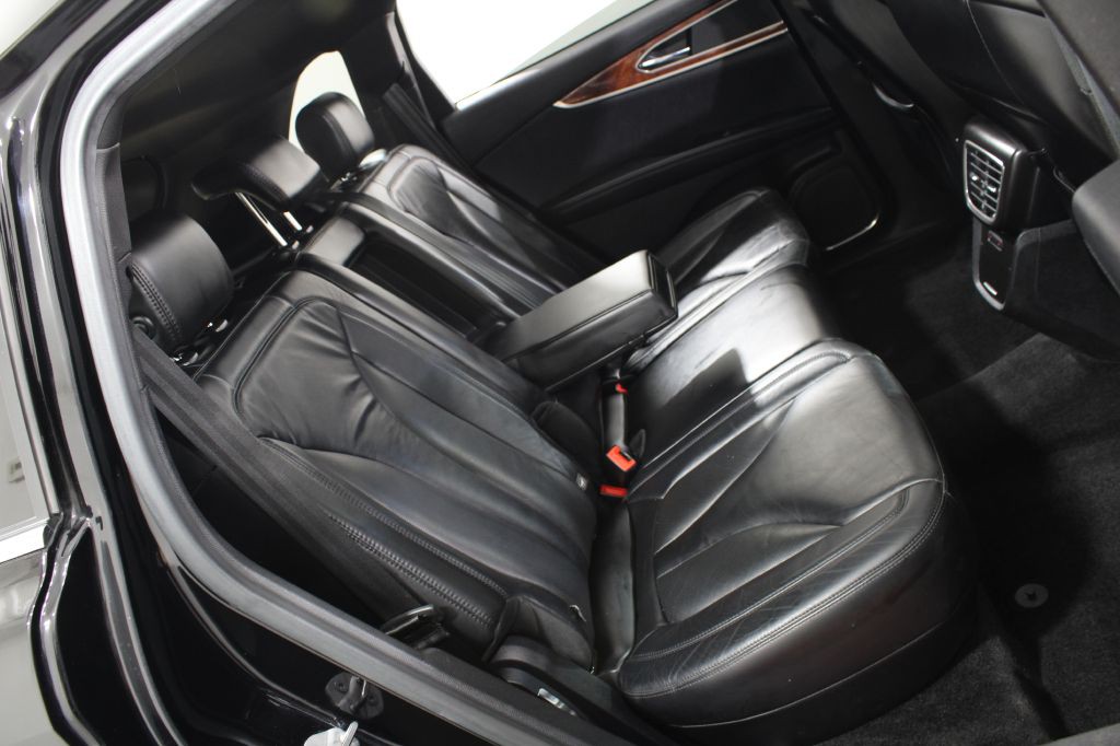 2016 Lincoln MKX Image 23