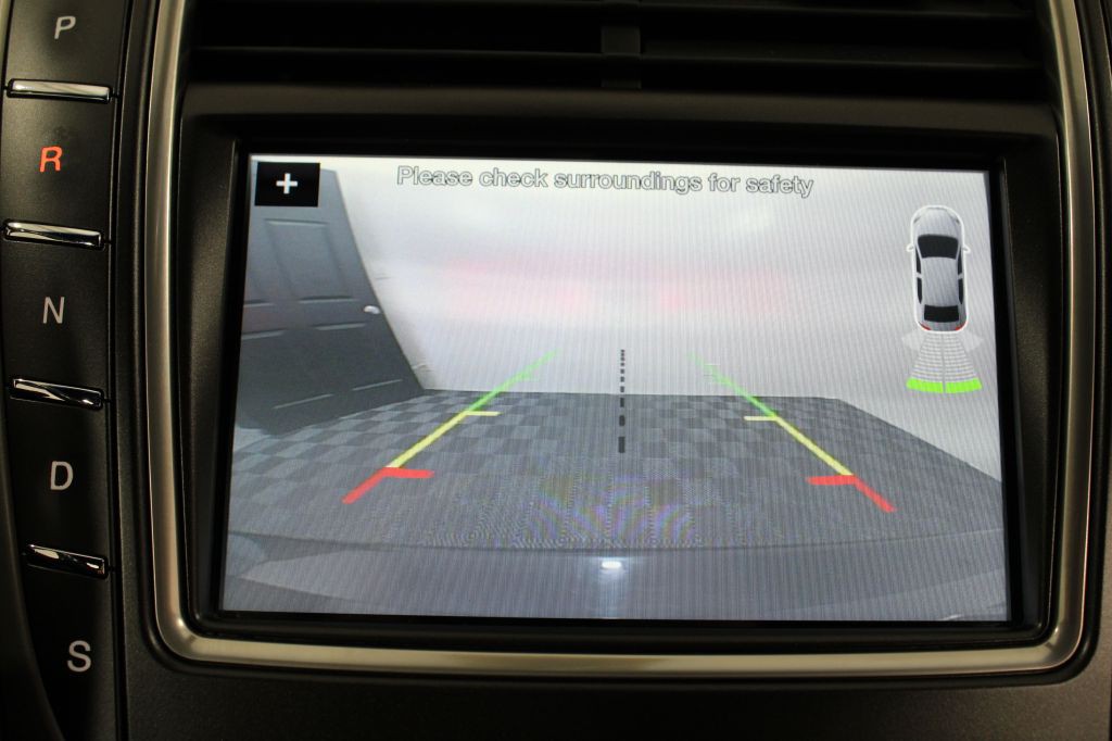 2016 Lincoln MKX Image 28