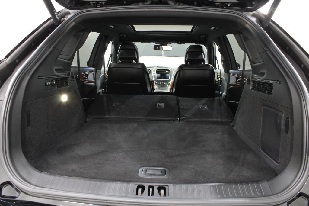 2016 Lincoln MKX Image 31