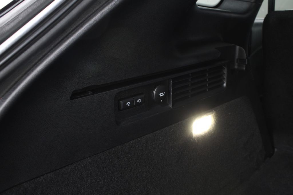 2016 Lincoln MKX Image 32