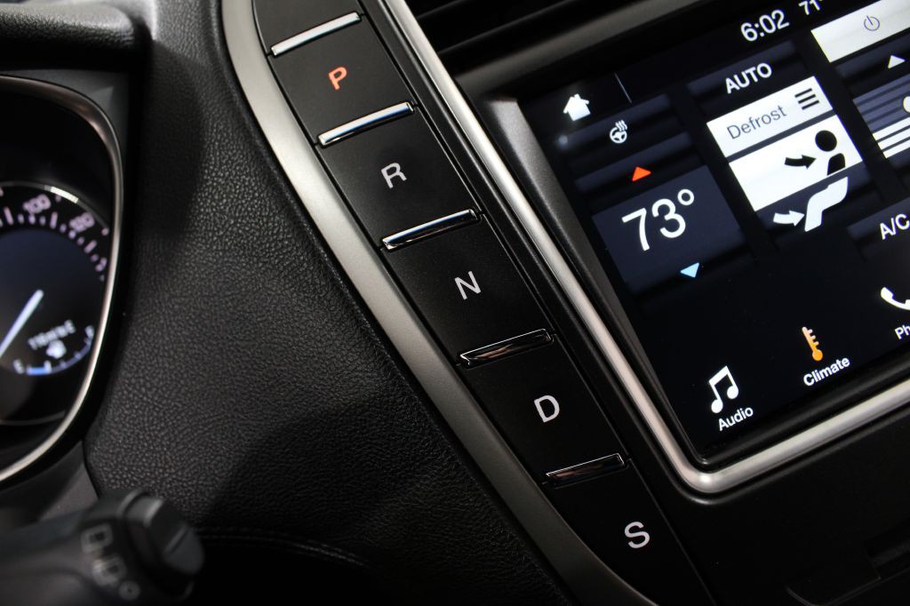 2016 Lincoln MKX Image 39