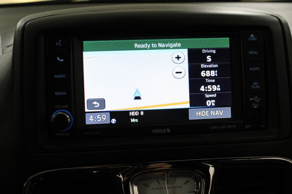 2014 Chrysler Town & Country Image 27