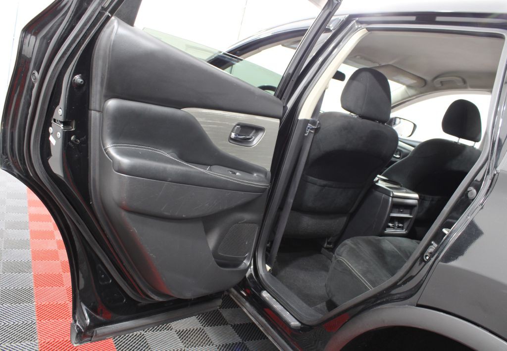 2017 Nissan Murano Image 17