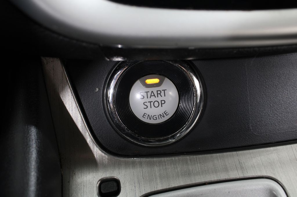 2017 Nissan Murano Image 32
