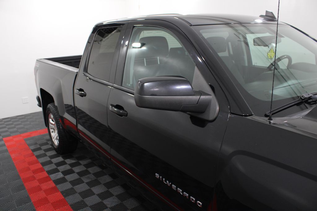 2017 Chevrolet Silverado 1500 Image 9