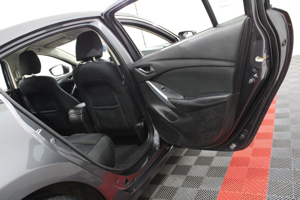 2015 Mazda Mazda6 Image 16