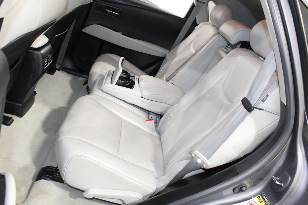 2013 Lexus RX Image 17