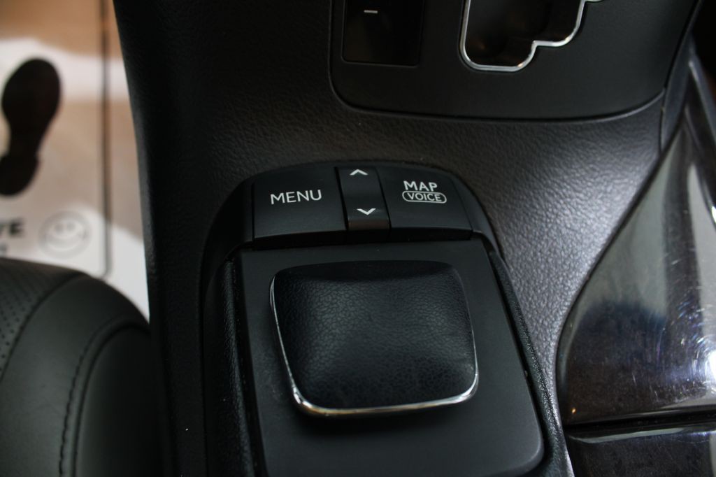 2013 Lexus RX Image 36