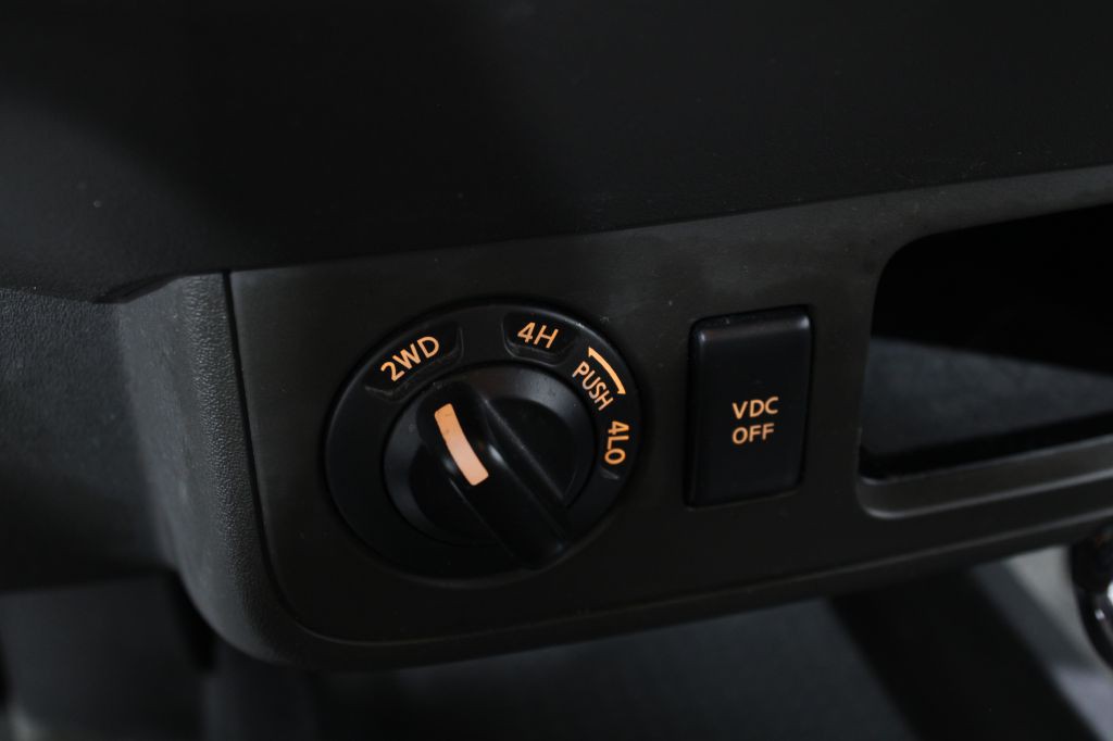 2011 Nissan Xterra Image 19