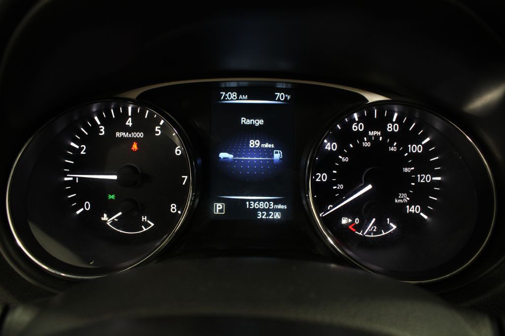 2016 Nissan Rogue Image 22
