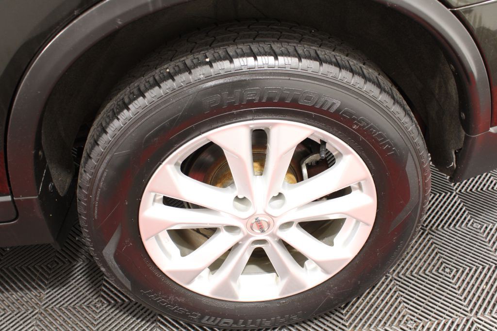2016 Nissan Rogue Image 31