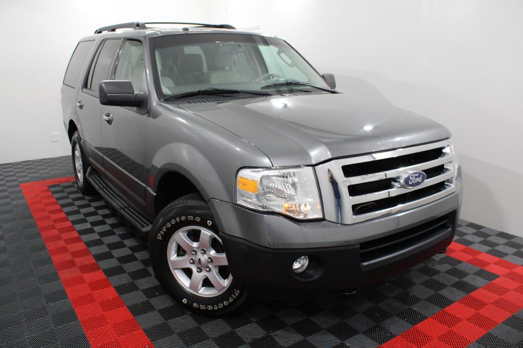 2011 Ford Expedition Image 1