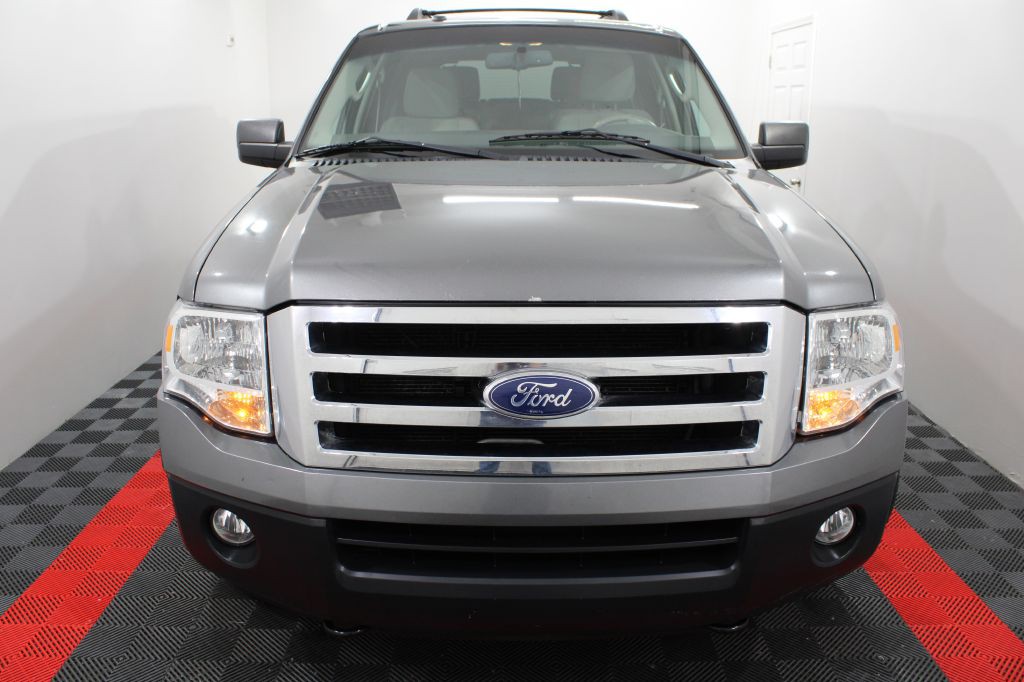 2011 Ford Expedition Image 3