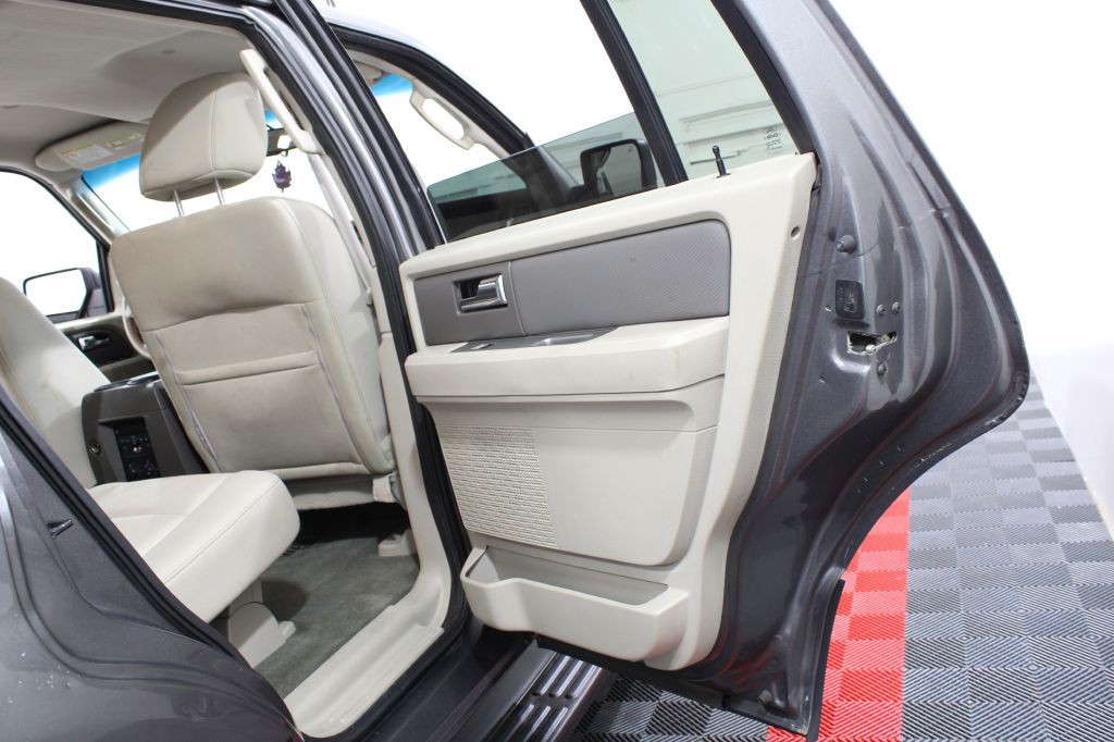 2011 Ford Expedition Image 15