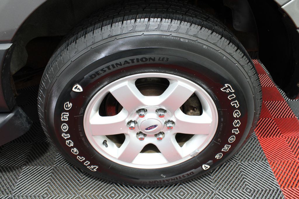 2011 Ford Expedition Image 26