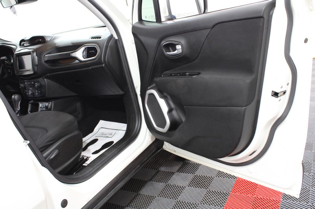 2018 Jeep Renegade Image 24