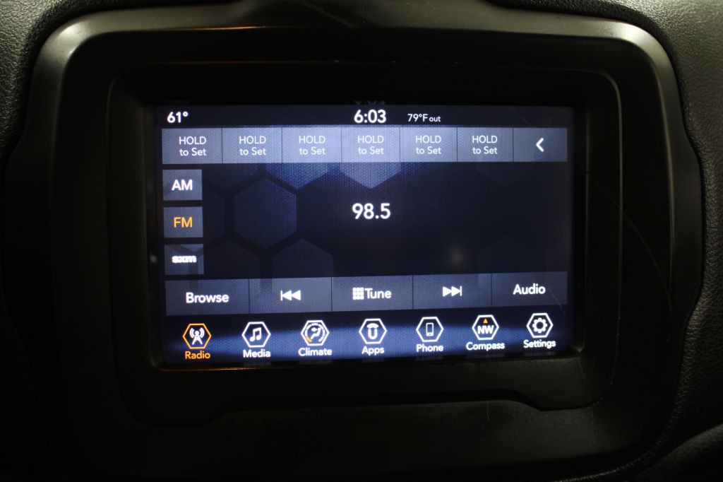 2018 Jeep Renegade Image 28