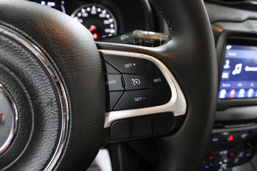 2018 Jeep Renegade Image 32