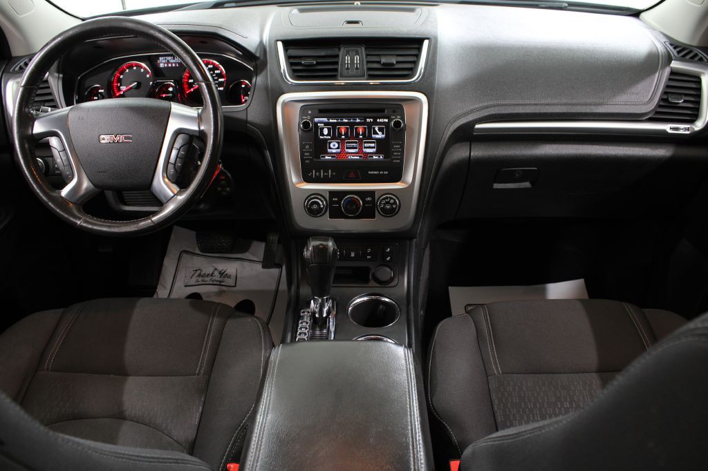 2014 GMC Acadia Image 2