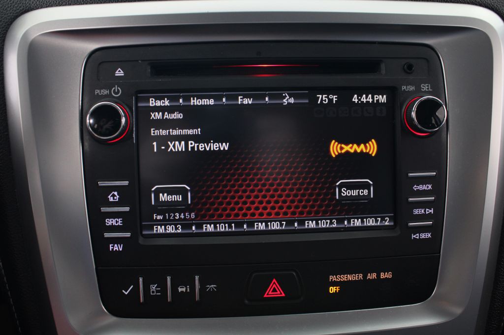 2014 GMC Acadia Image 27
