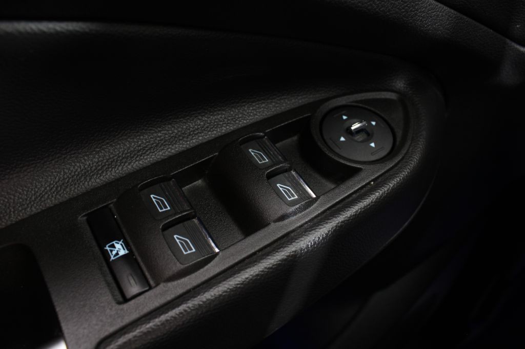 2014 Ford Escape Image 45
