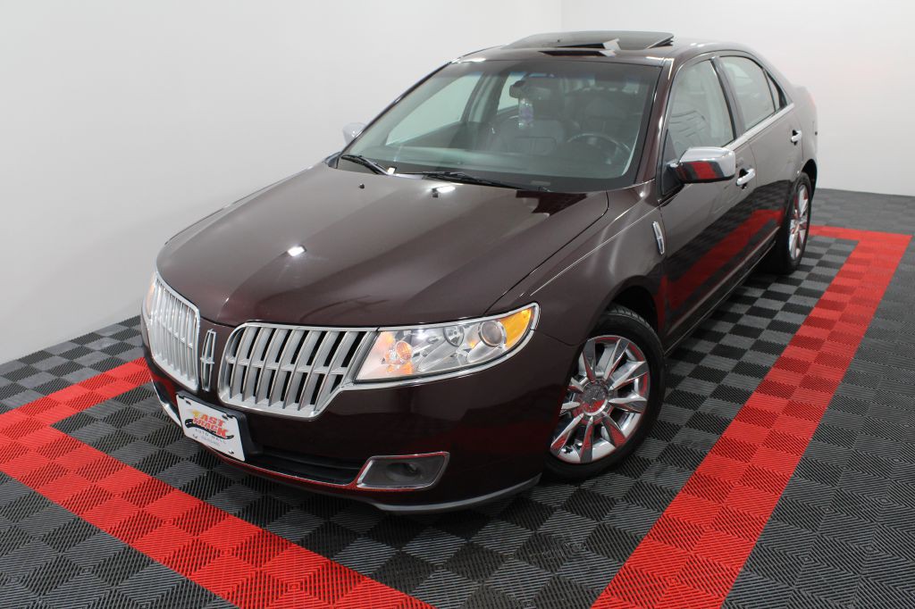 2012 Lincoln MKZ Image 4