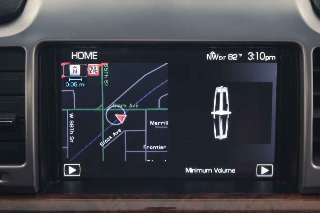 2012 Lincoln MKZ Image 29