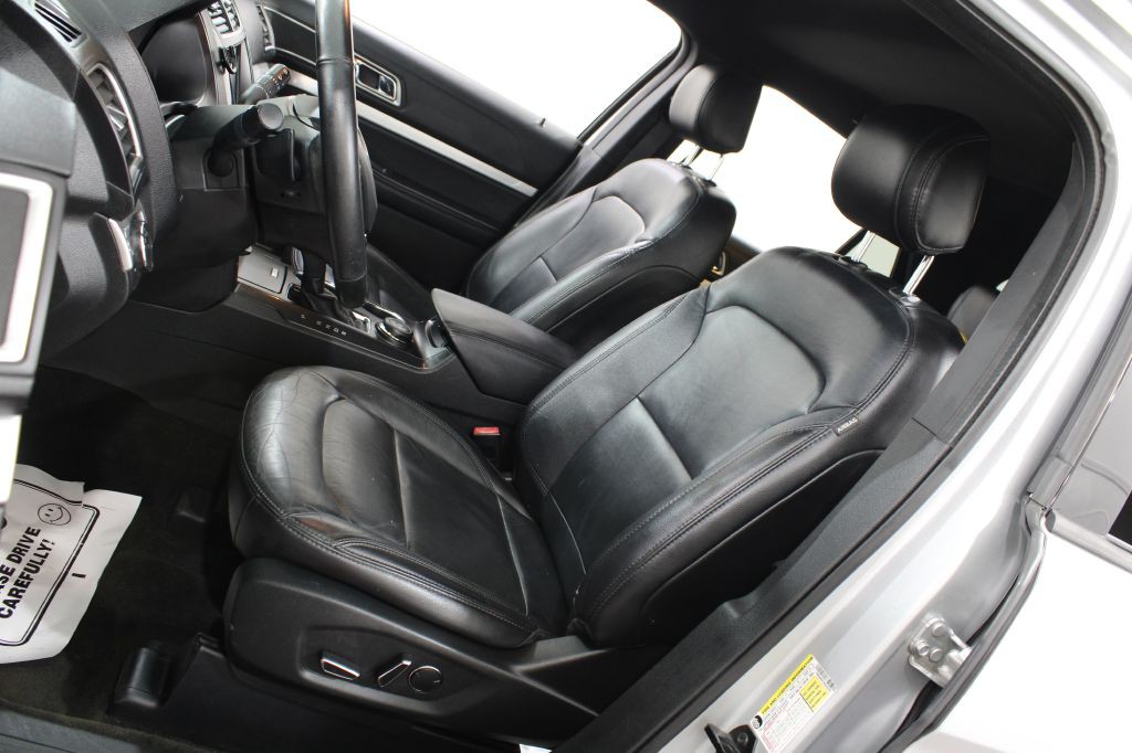 2017 Ford Explorer Image 18