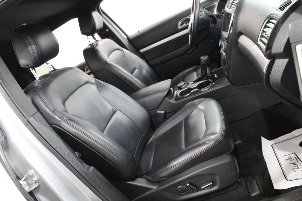 2017 Ford Explorer Image 29
