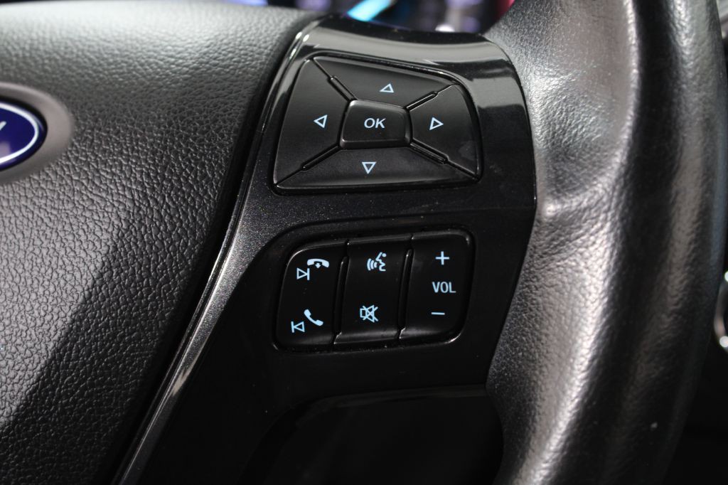 2017 Ford Explorer Image 41