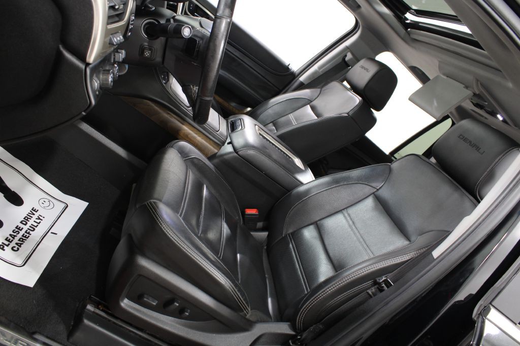 2019 GMC Yukon Image 13