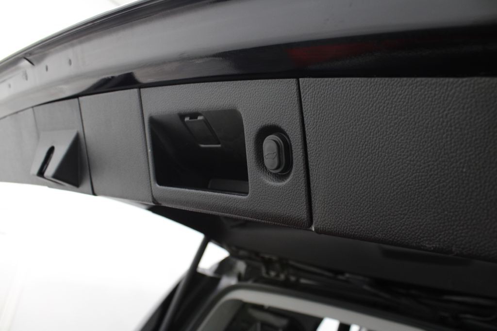 2019 GMC Yukon Image 19