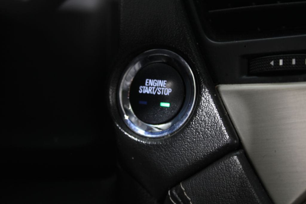 2019 GMC Yukon Image 38
