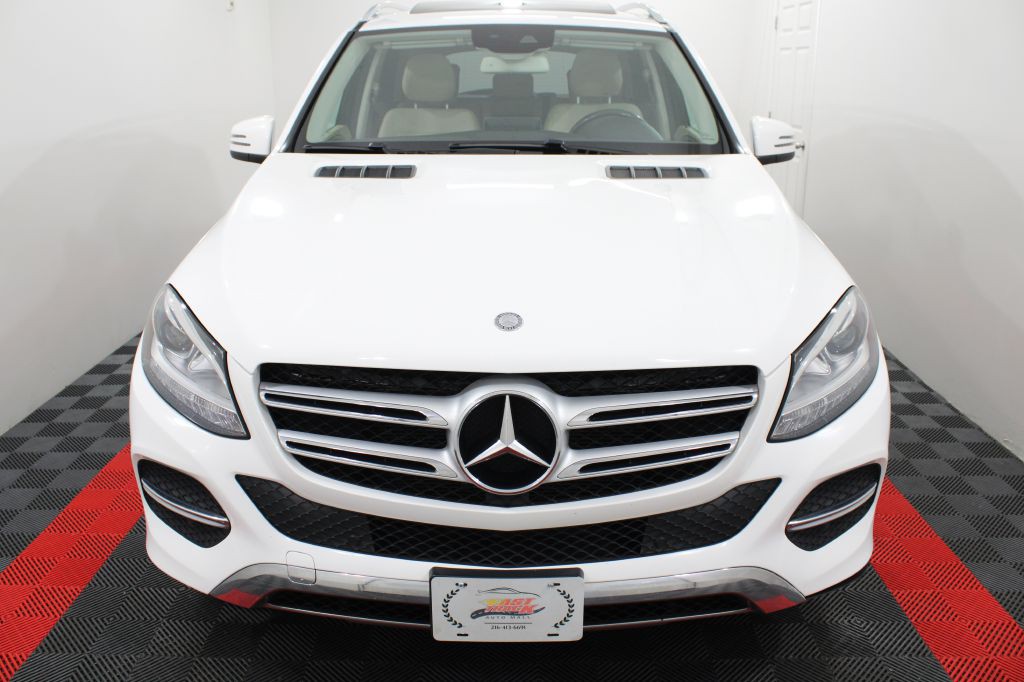 2016 Mercedes-Benz GLE-Class Image 3