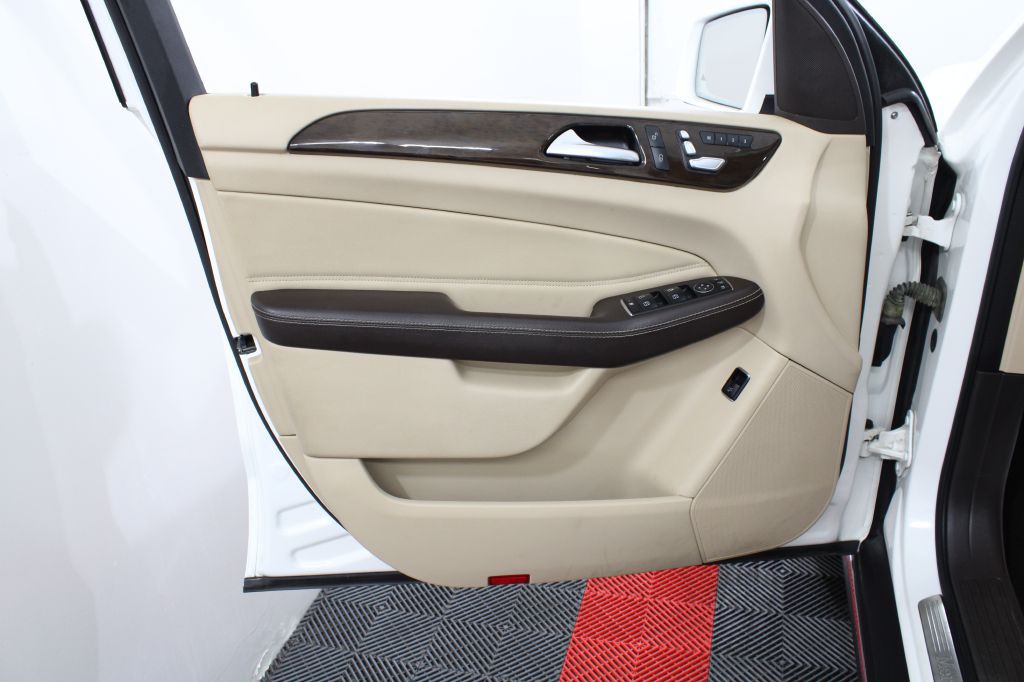 2016 Mercedes-Benz GLE-Class Image 18
