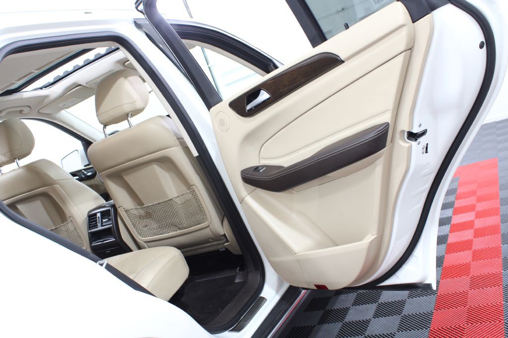 2016 Mercedes-Benz GLE-Class Image 25