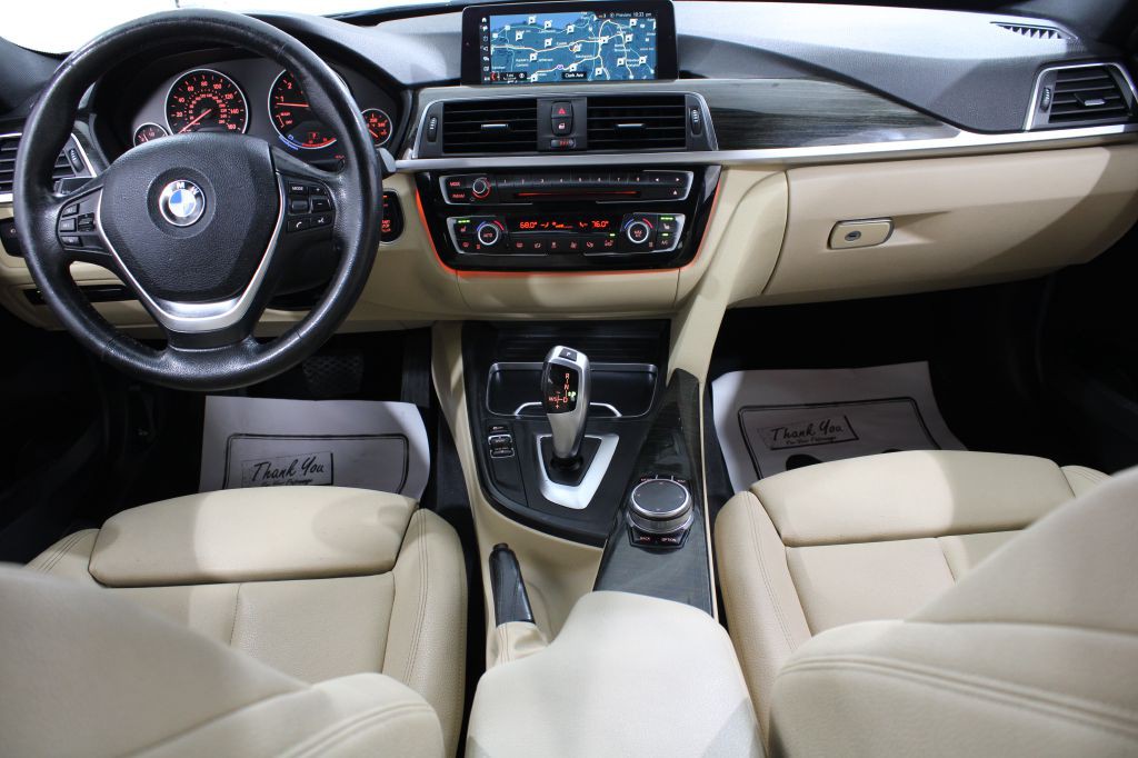 2018 BMW 3 Series Image 2