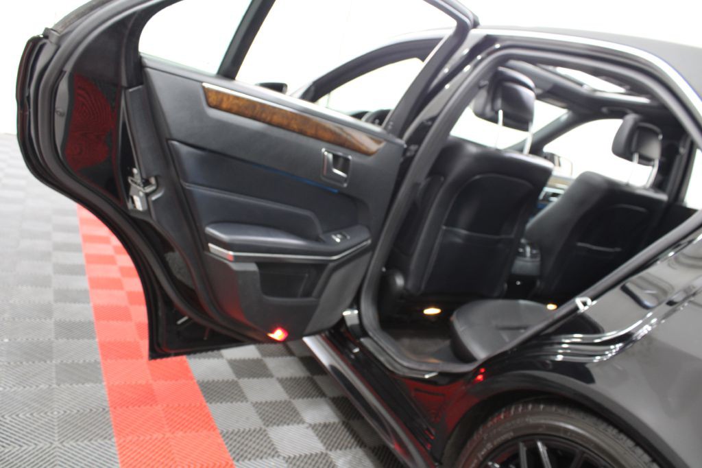 2014 Mercedes-Benz E-Class Image 16